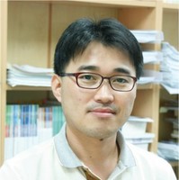 Prof. Hyunwoong Park