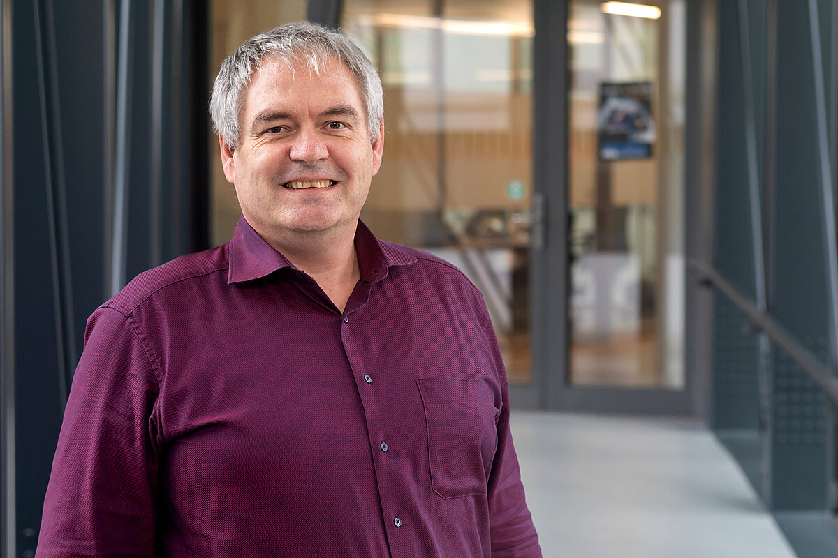 Prof. Dr. Siegfried R. Waldvogel